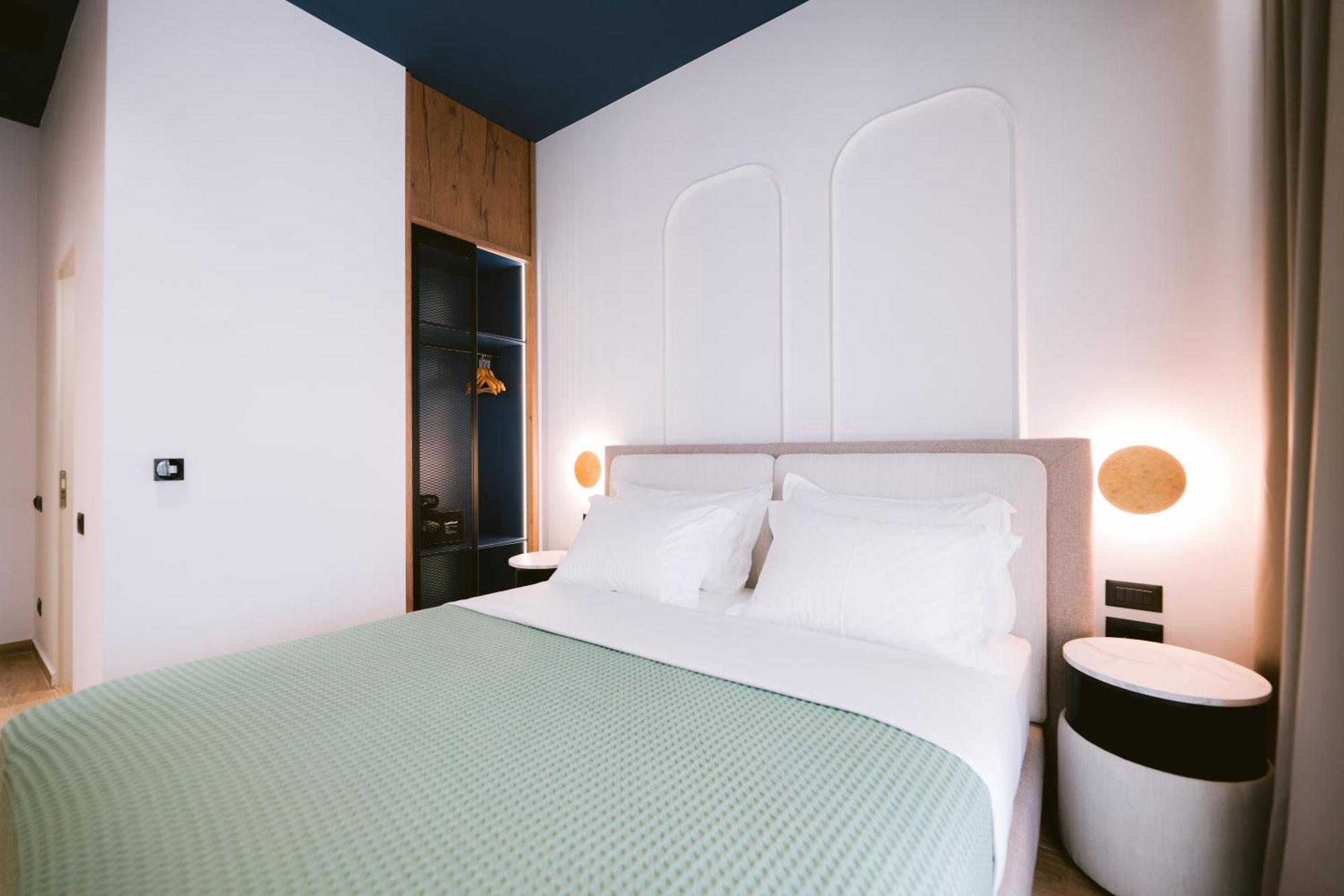 Noemie Hotel Himare Exterior photo
