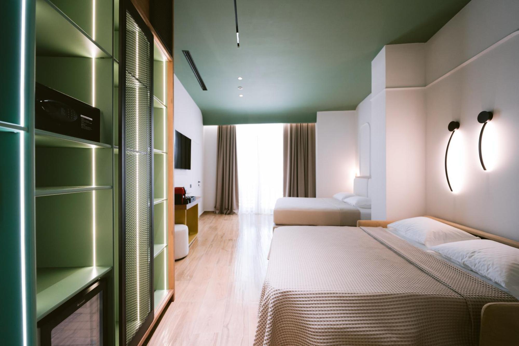 Noemie Hotel Himare Exterior photo