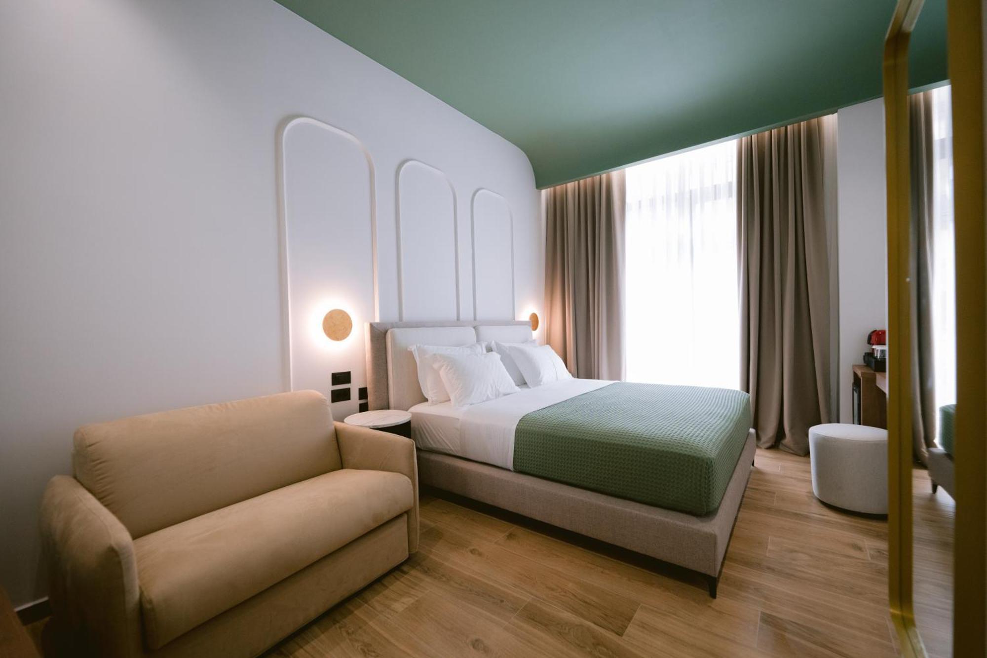 Noemie Hotel Himare Exterior photo